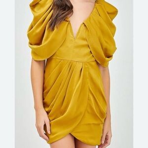 DO+ BE Green Yellow Mini Cocktail Dress NWT Small Draped Sleeves Wedding Guest